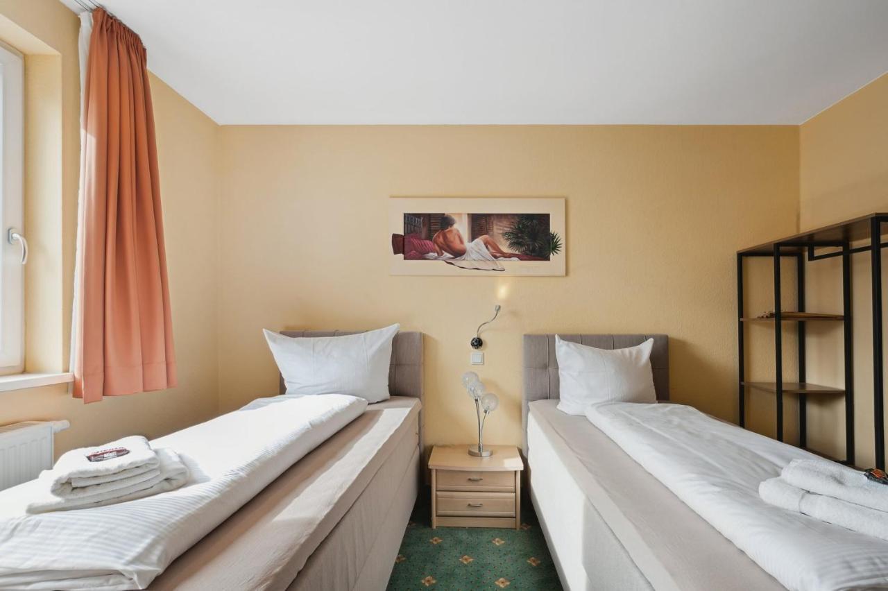 7O'Clock - Hotel Hannover Laatzen Buitenkant foto